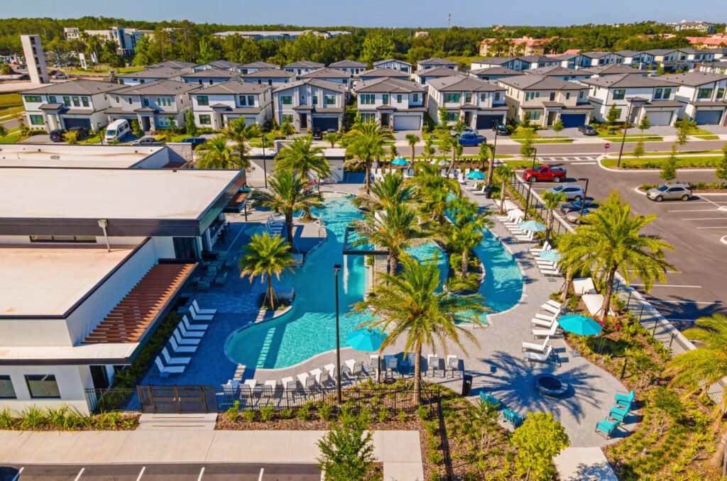 resort-club